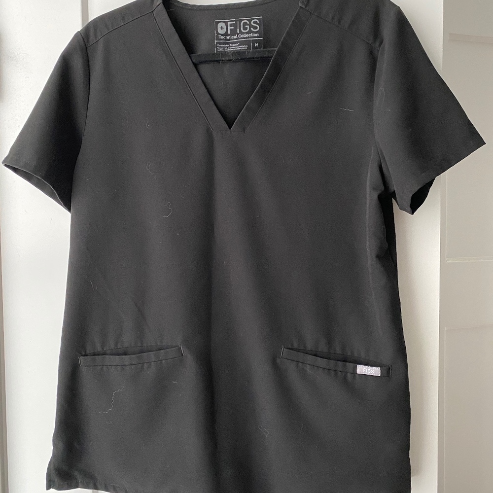 CASMA Three Pocket Figs Scrub Top